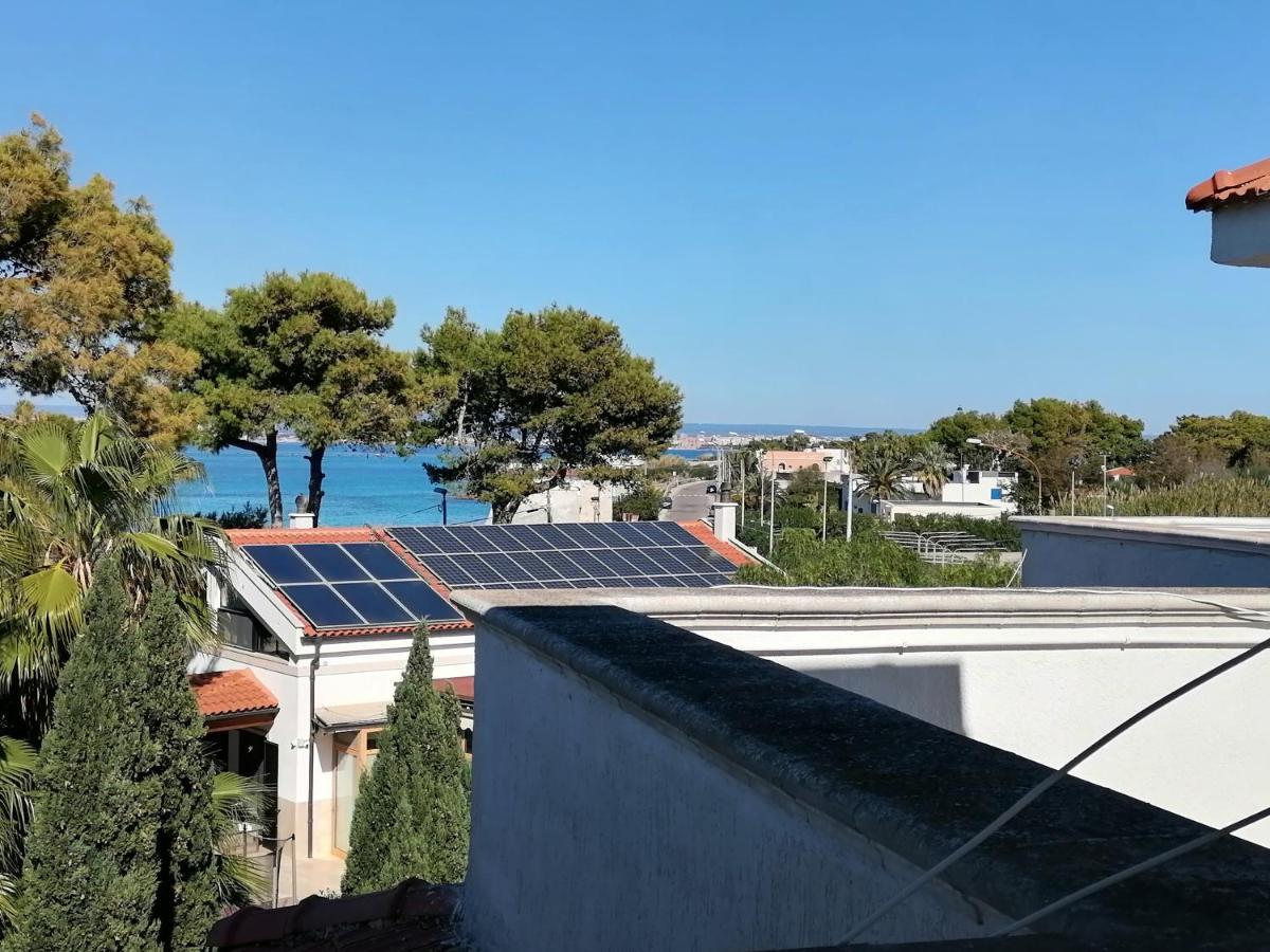 Alloggi Estivi D & A Taranto Exterior foto