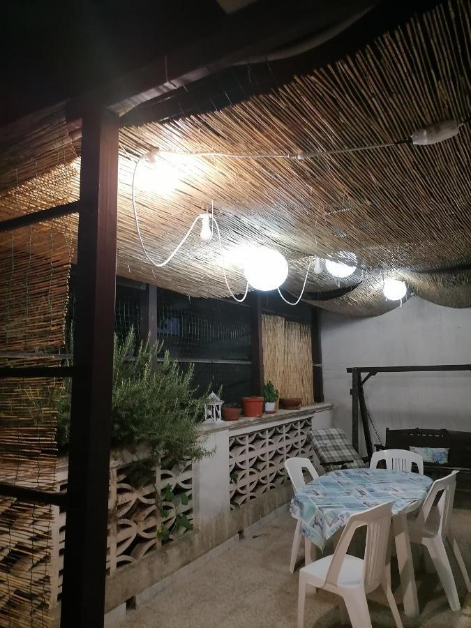 Alloggi Estivi D & A Taranto Exterior foto